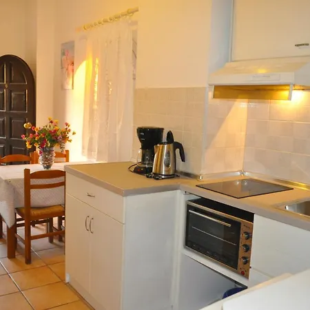 Holiday Apartments Maria With Pool And Amazing View - Agios Gordios Beach Агиос-Гордиос